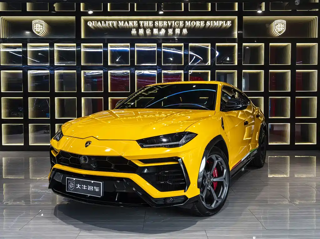 Купить Lamborghini Urus