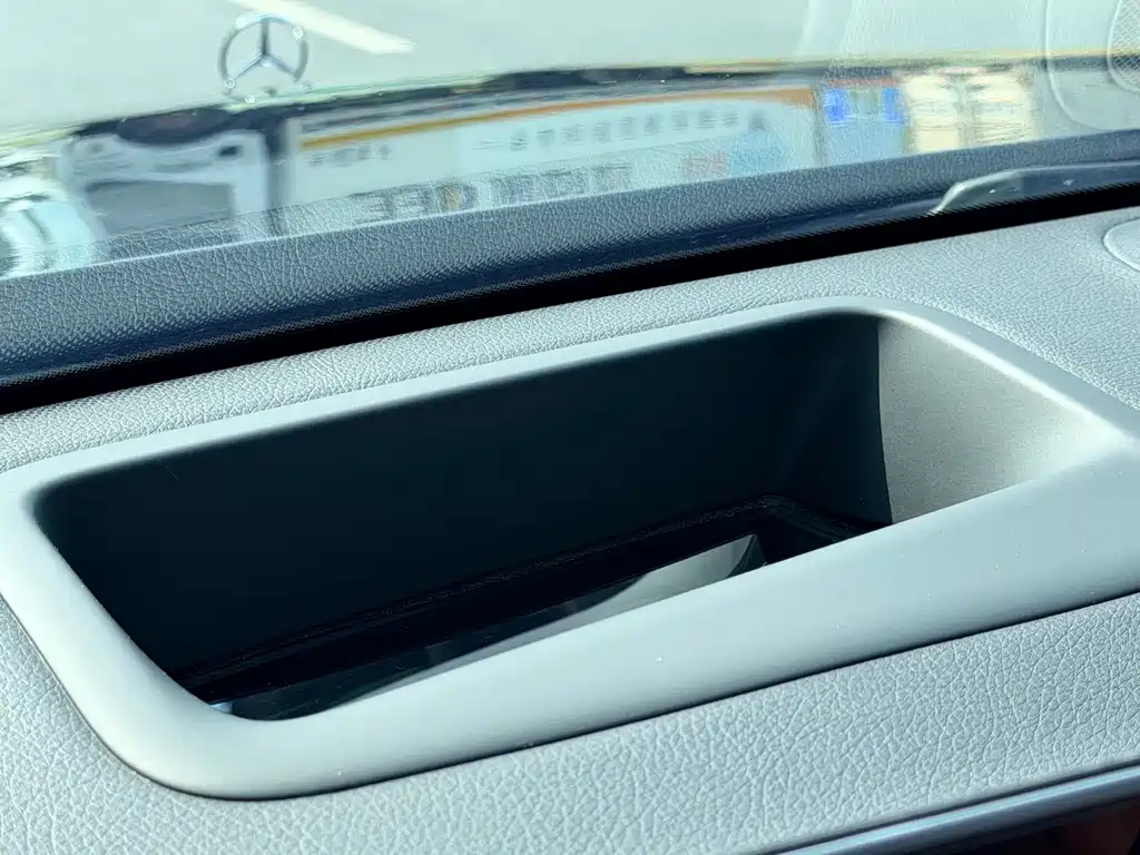 Mercedes-Benz S-Class — миниатюра 9