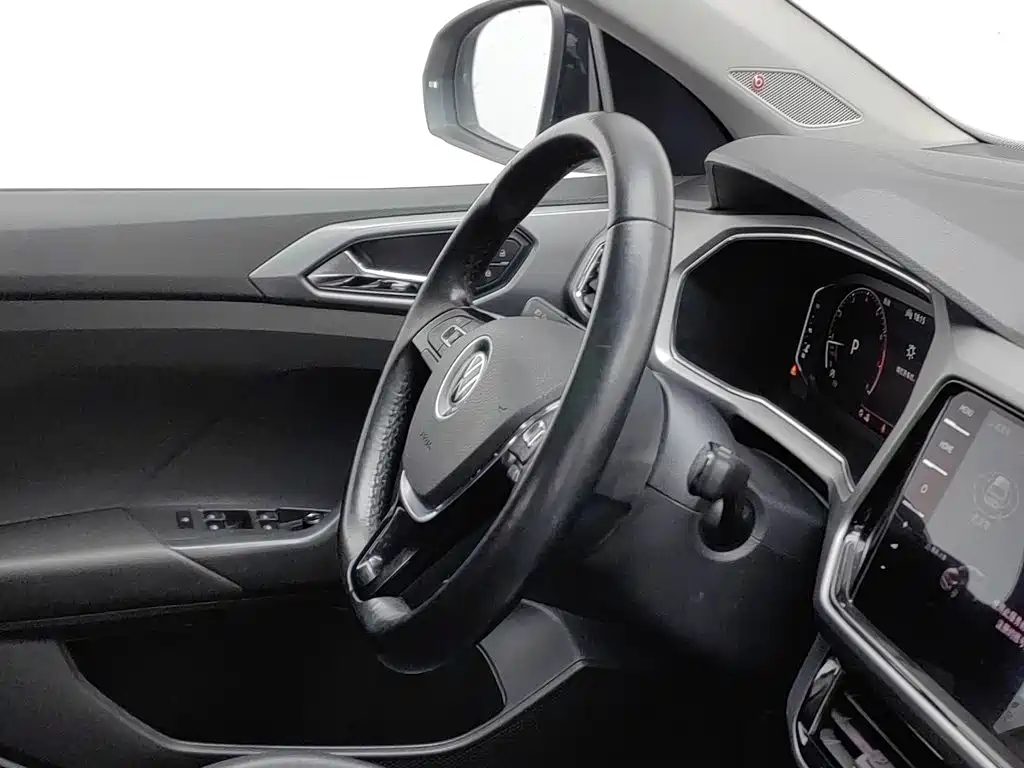 Volkswagen T-Cross — миниатюра 22