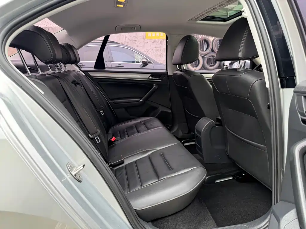 Volkswagen Bora — миниатюра 13