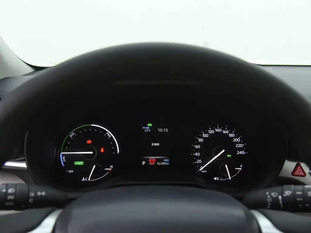 Toyota Granvia — миниатюра 8