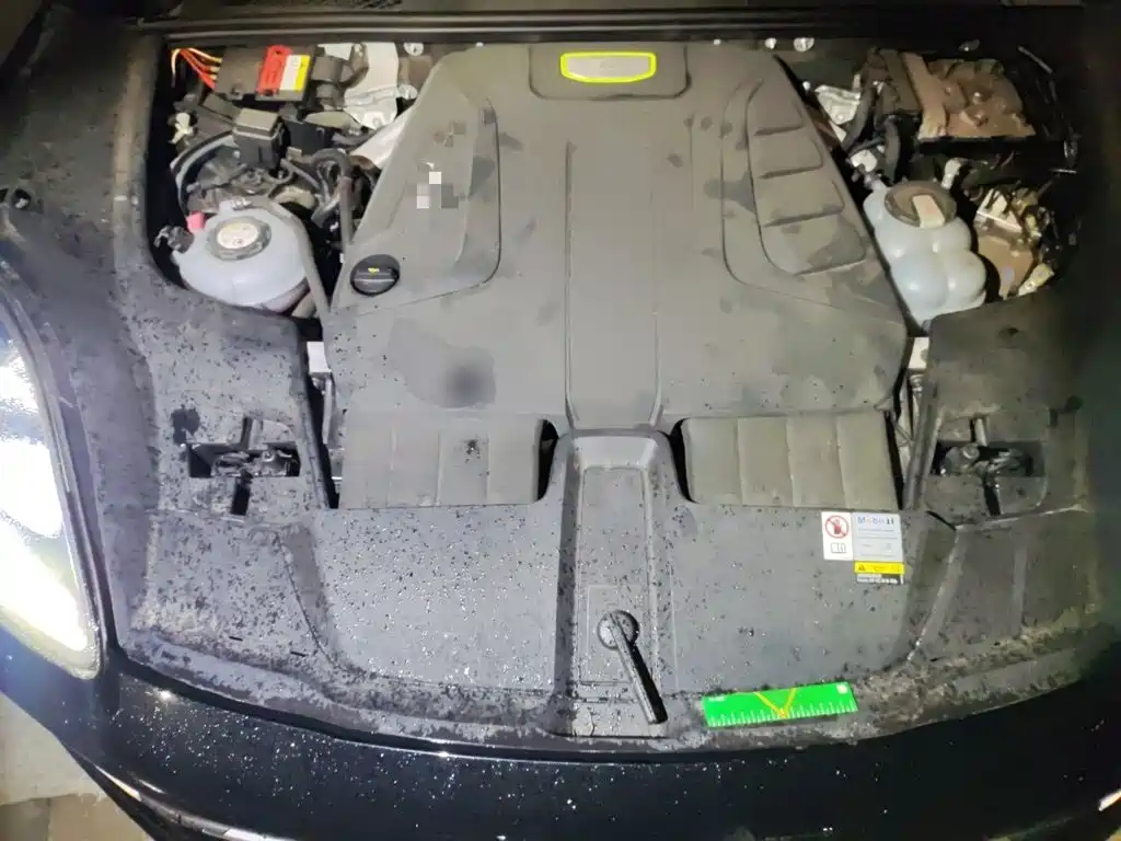 Porsche Cayenne Hybrid — миниатюра 21
