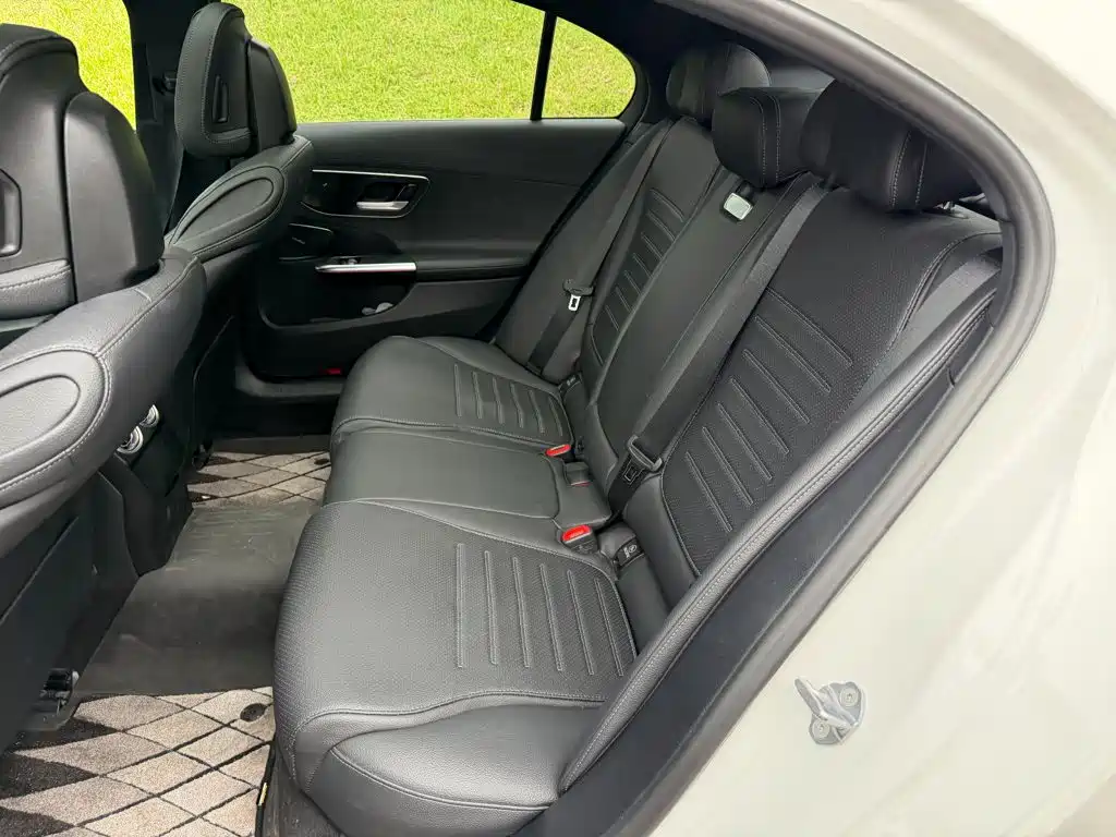 Mercedes-Benz C-Class New Energy — миниатюра 12