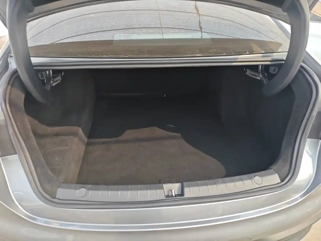 BYD Seal 05 DM-i — миниатюра 19