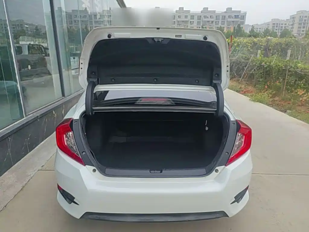 Honda Civic — миниатюра 19