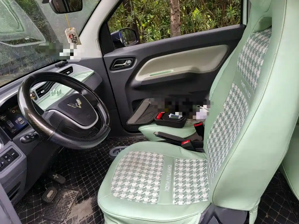Wuling MINIEV — миниатюра 16
