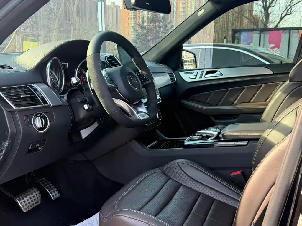 MERCEDES-BENZ GLE AMG