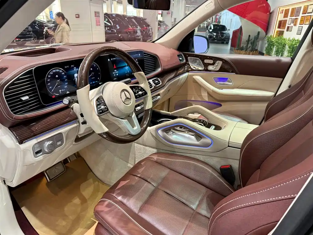 MERCEDES-BENZ MAYBACH GLS