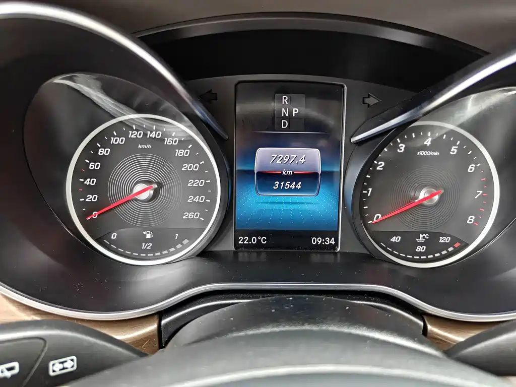 Mercedes-Benz V-Class — миниатюра 12
