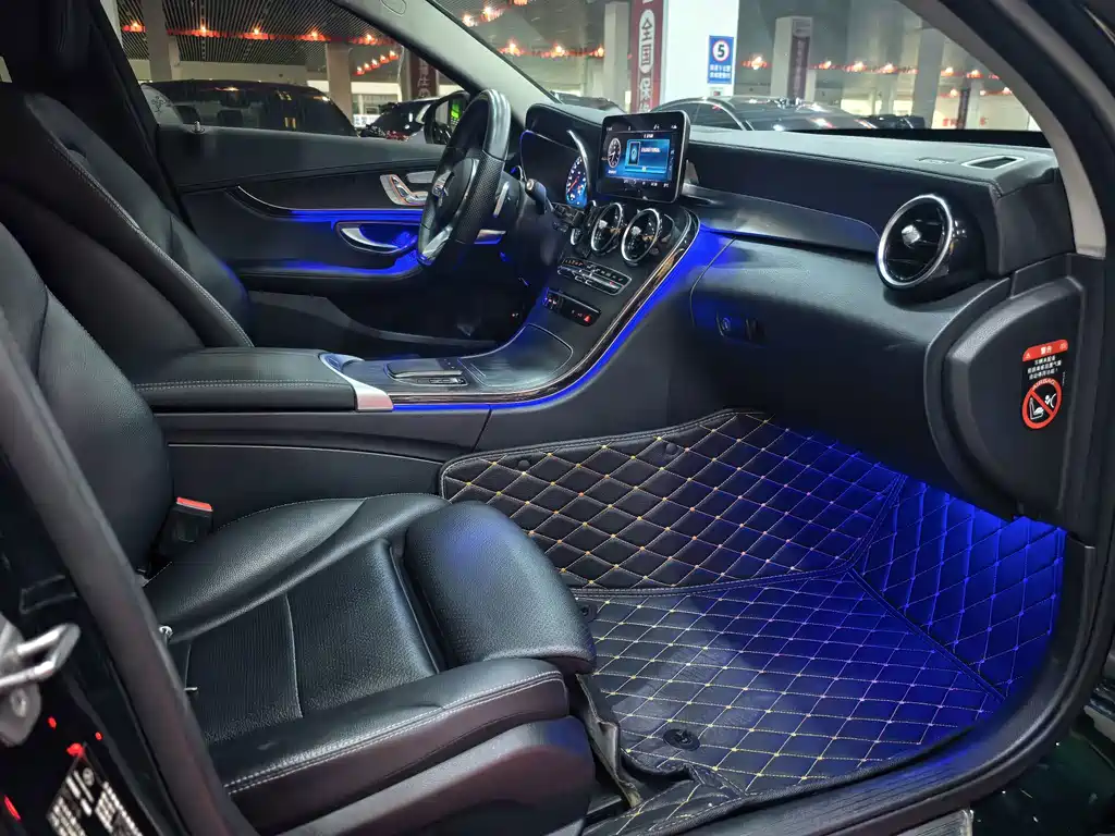 Mercedes-Benz C-Class — миниатюра 17