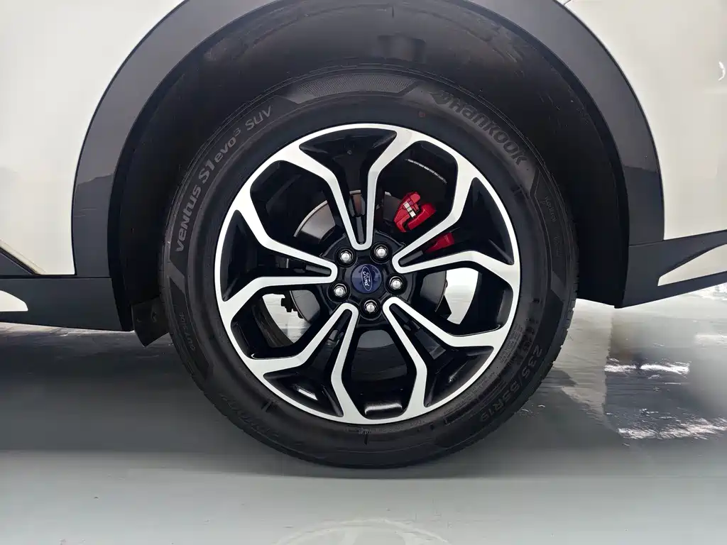 Ford Evos — миниатюра 7