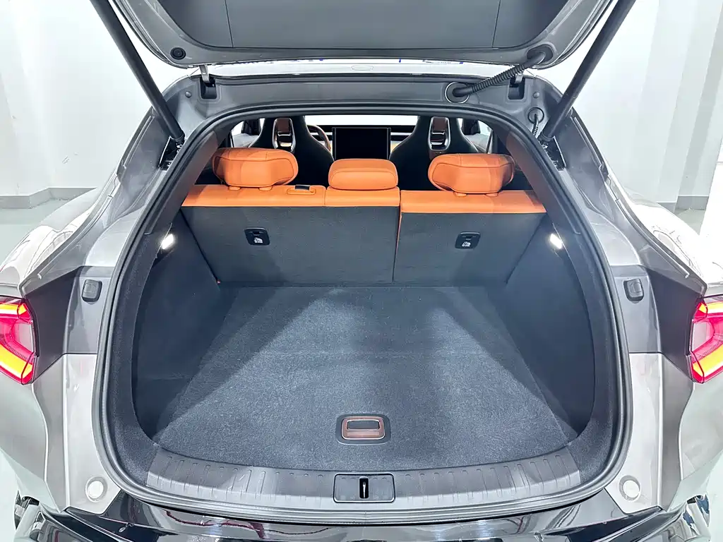 XIAOMI CAR XIAOMI YU7