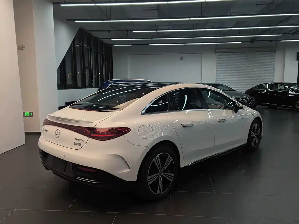 Mercedes-Benz EQE — миниатюра 6