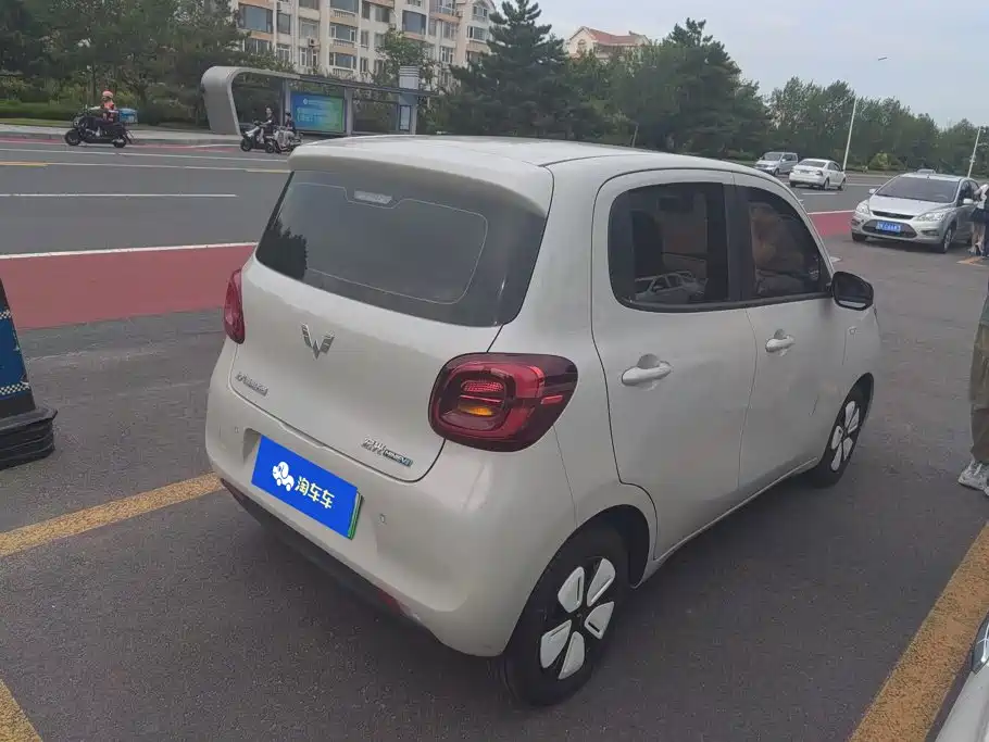 Wuling MINIEV — миниатюра 3