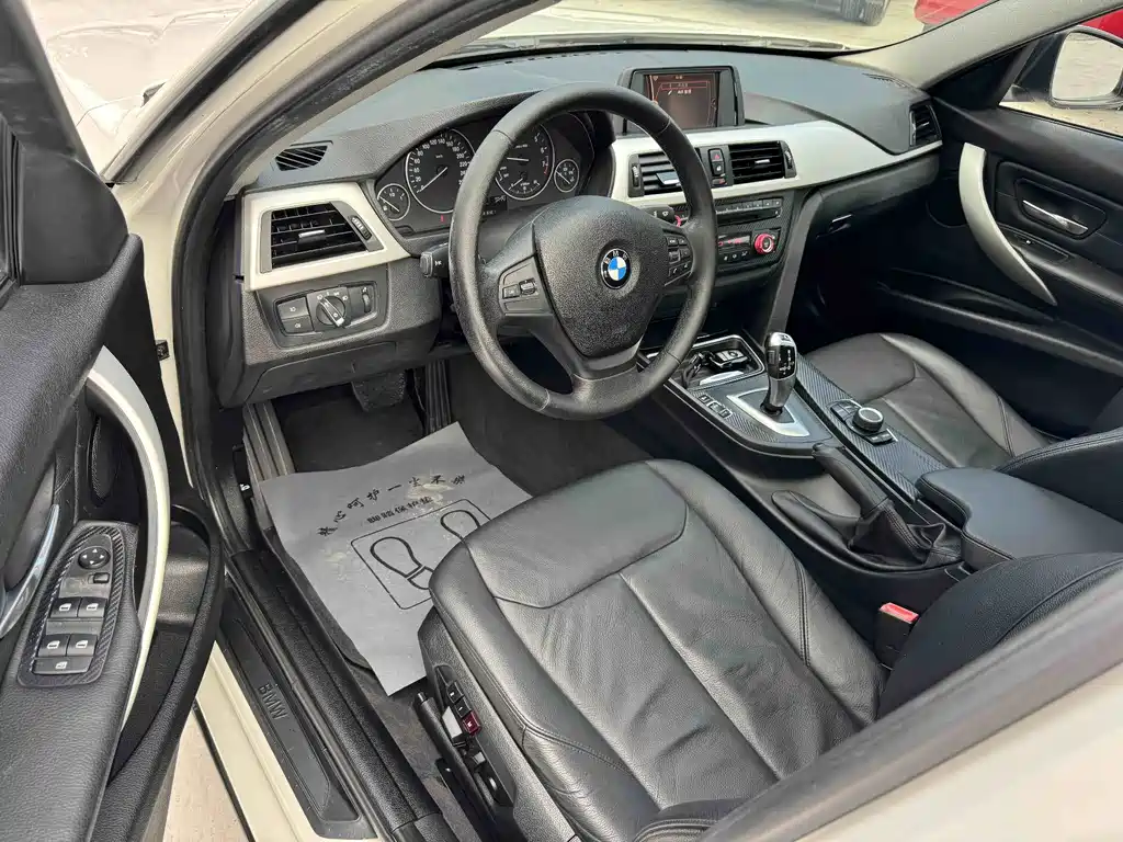 BMW 3 Series — миниатюра 4