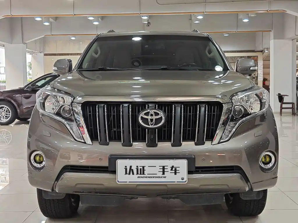 Toyota Land Cruiser Prado 2014 4.0L AT TX-L NAVI