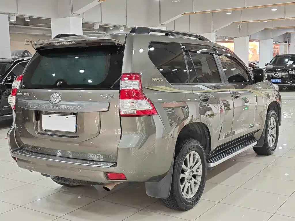 Toyota Land Cruiser Prado 2014 4.0L AT TX-L NAVI
