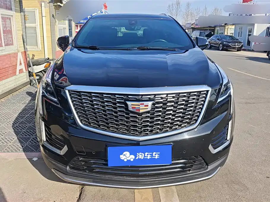 CADILLAC XT5