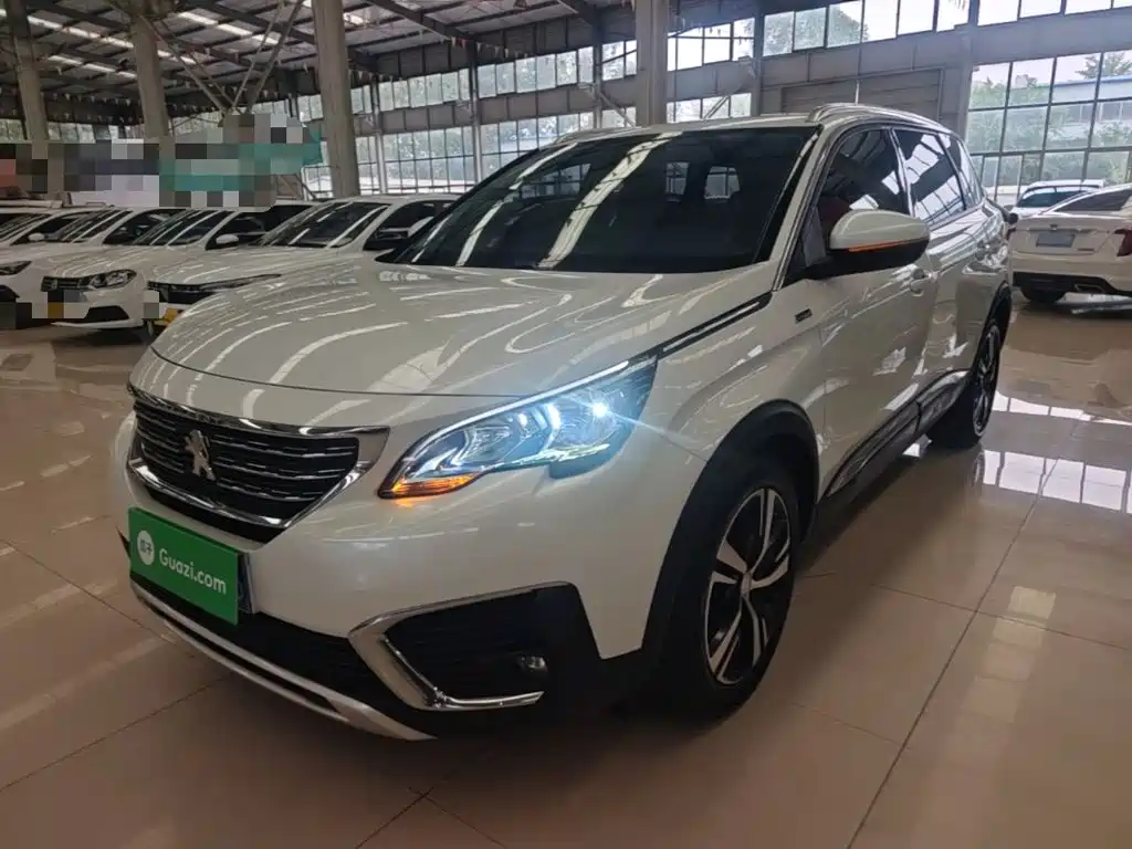 Peugeot 5008 — миниатюра 2