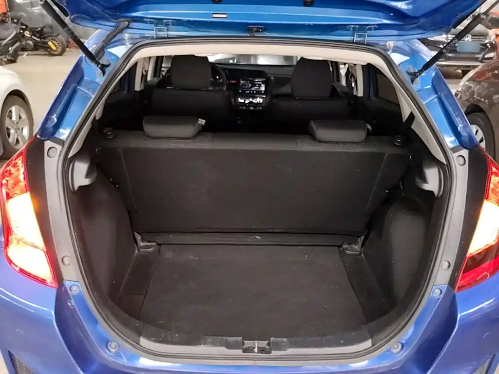 Honda Fit — миниатюра 19