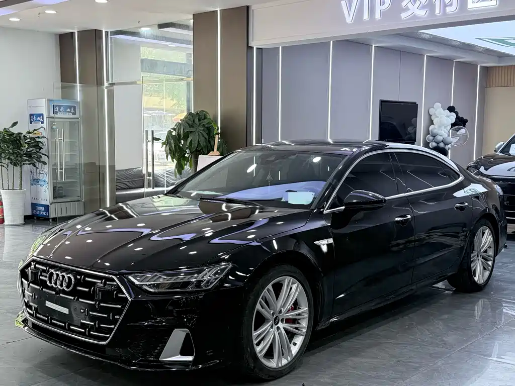 Audi A7L 2024