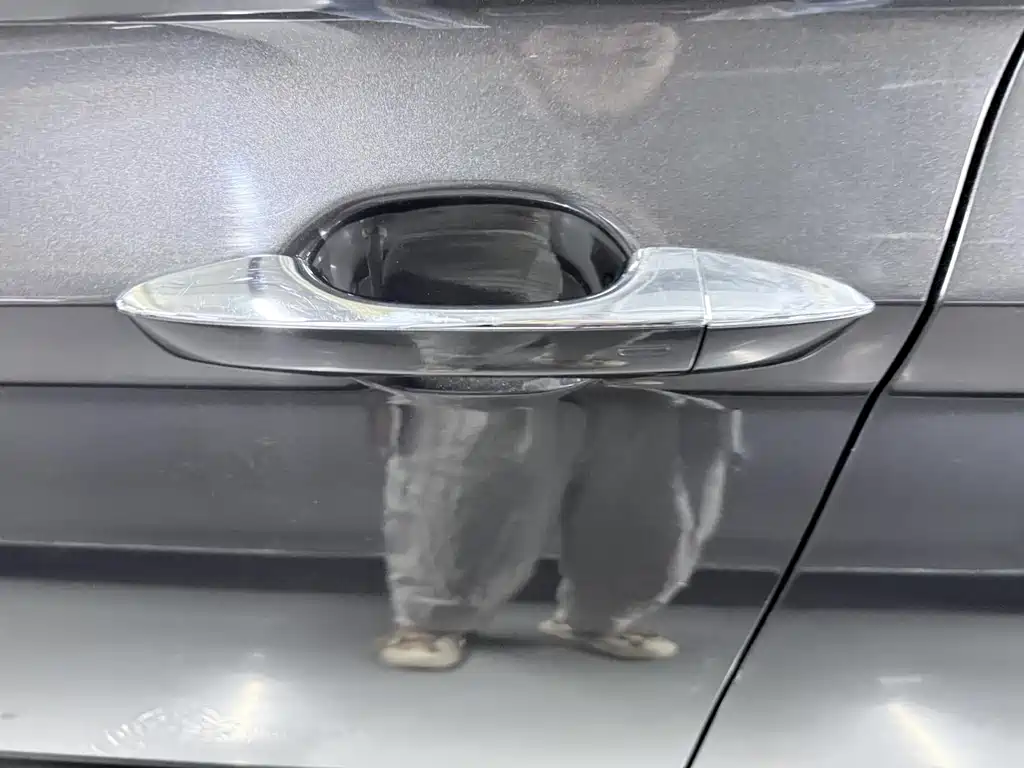 Volkswagen Sagitar — миниатюра 5