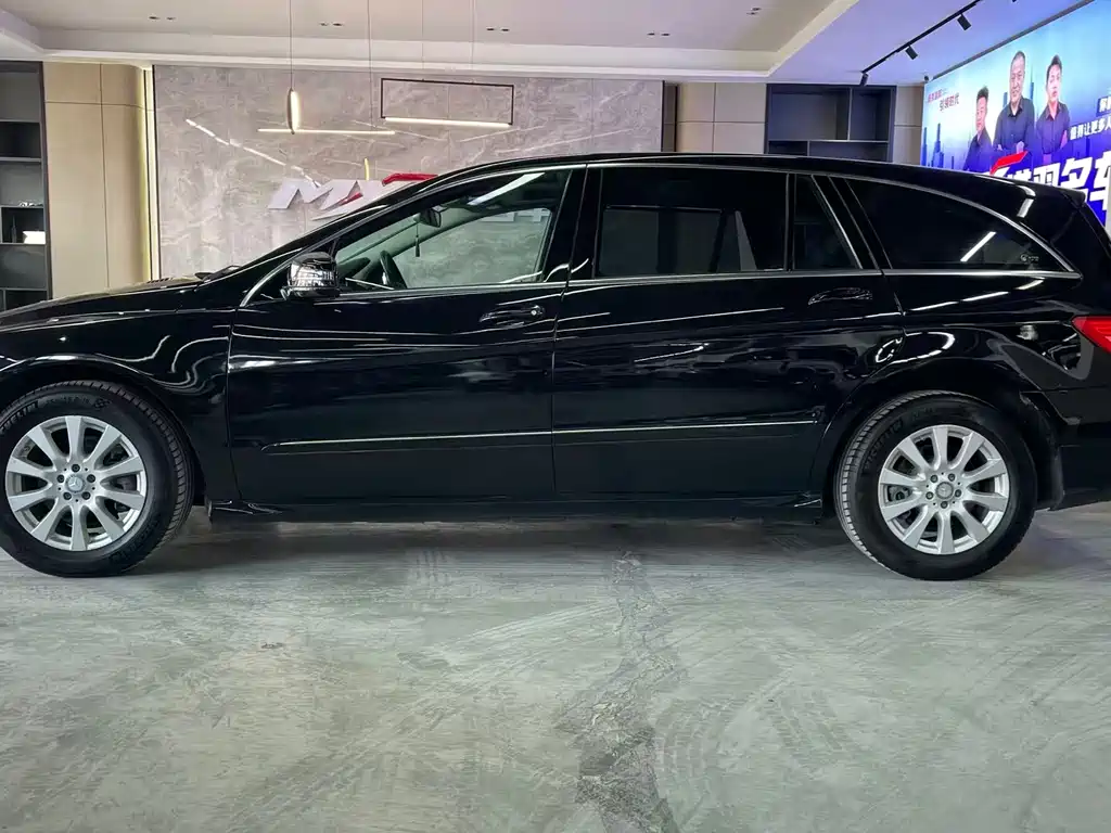 MERCEDES-BENZ R CLASS