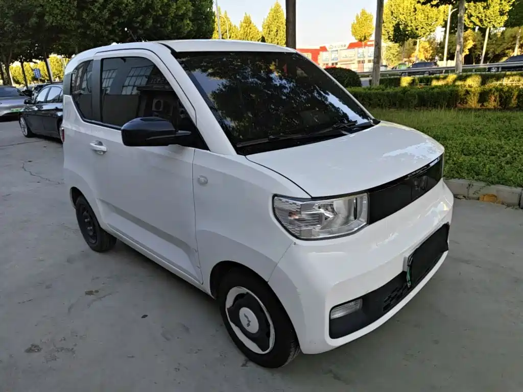 Wuling MINIEV — миниатюра 4