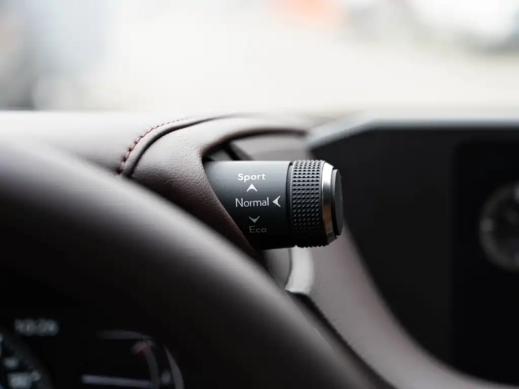 Lexus ES — миниатюра 19