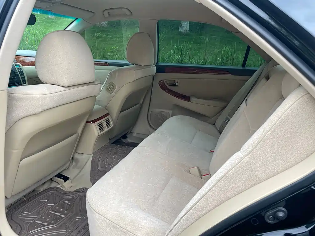 Toyota Crown 2005 2.5L Royal