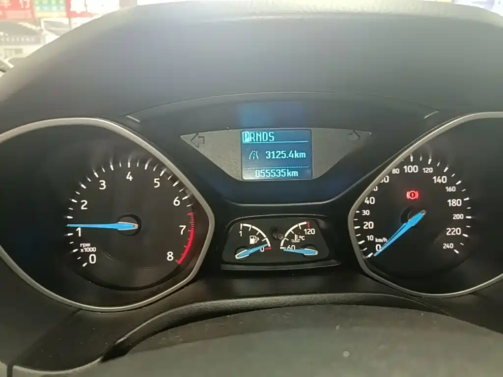 Ford Focus — миниатюра 12