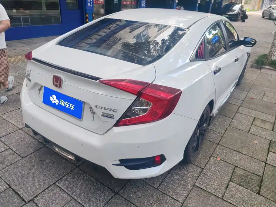 Honda Civic — миниатюра 3