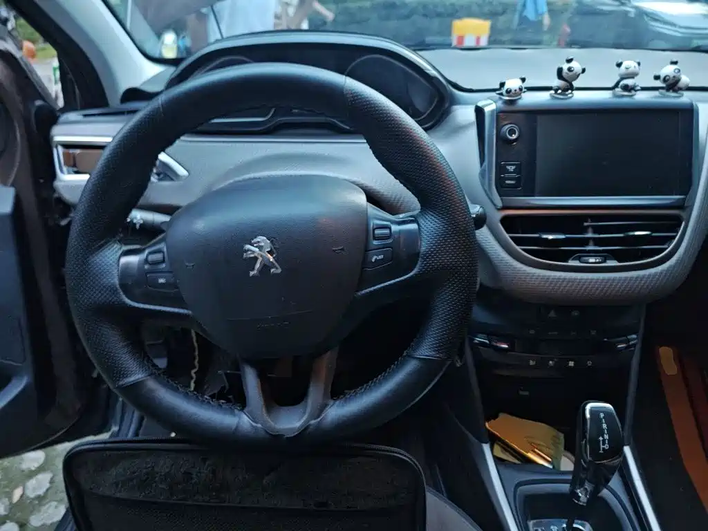 Peugeot 2008 — миниатюра 11