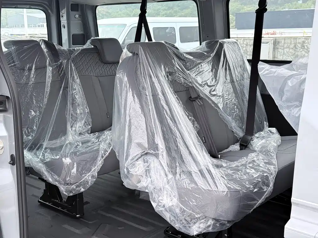 Yuan Cheng Yuan Cheng Super VAN — миниатюра 8
