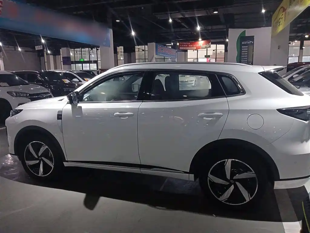 CHANGAN  Q05 CLASSIC