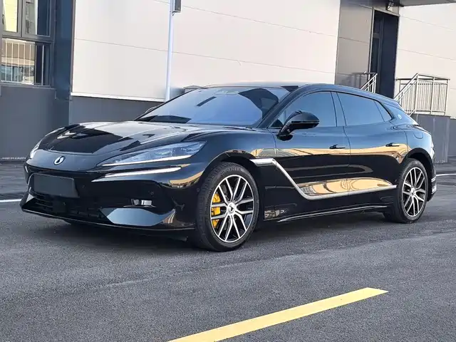 2025 Denza Z9