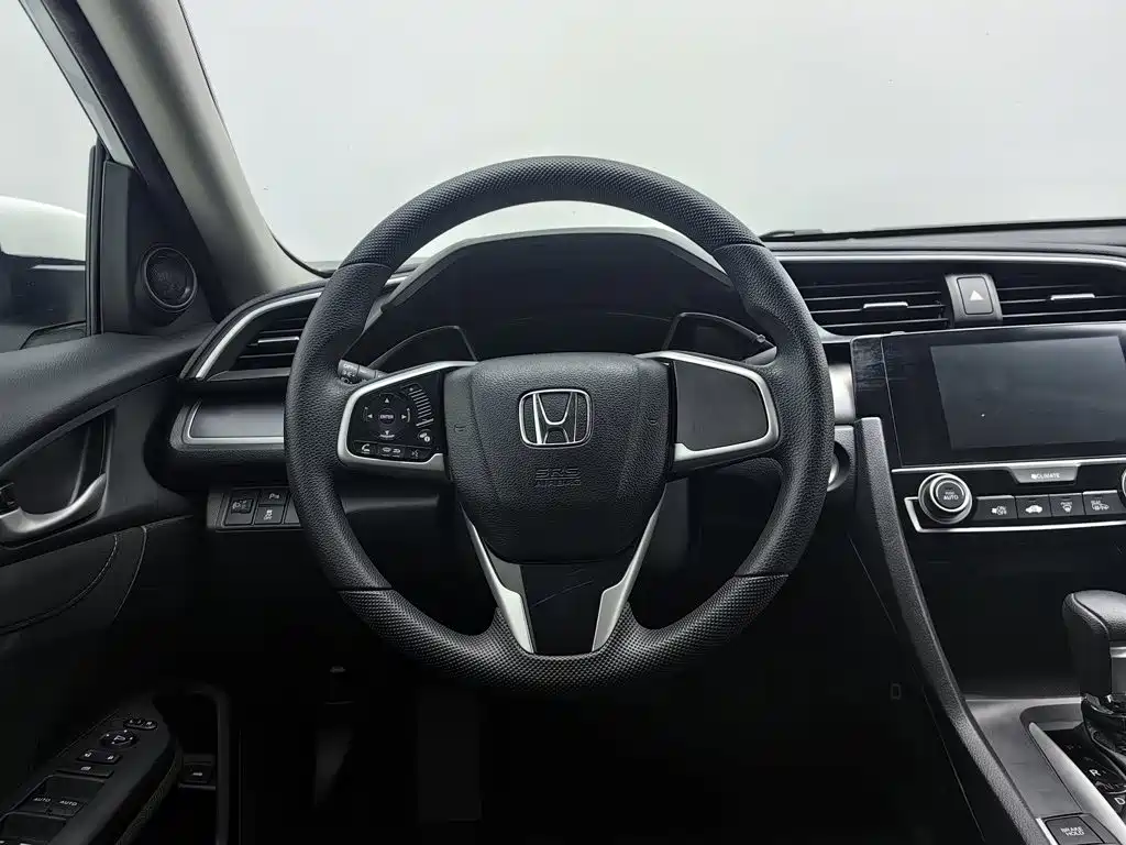 Honda Civic — миниатюра 11