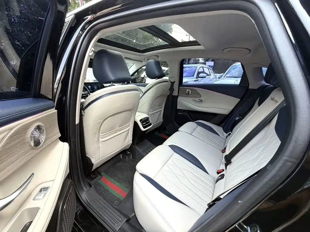 Chery Arrizo 8 — миниатюра 12