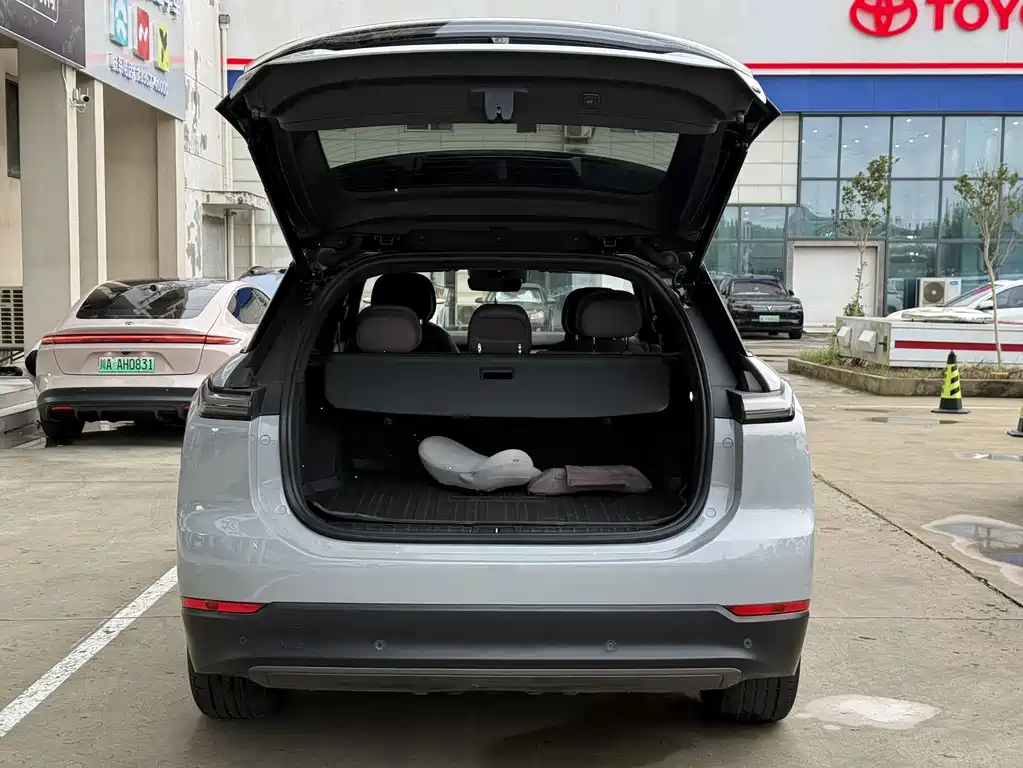 NIO ES7 — миниатюра 10