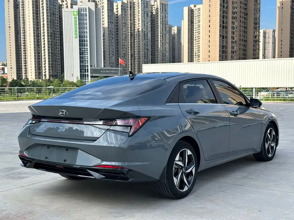 Hyundai Elantra 2022 1.5L CVT GLX Elite