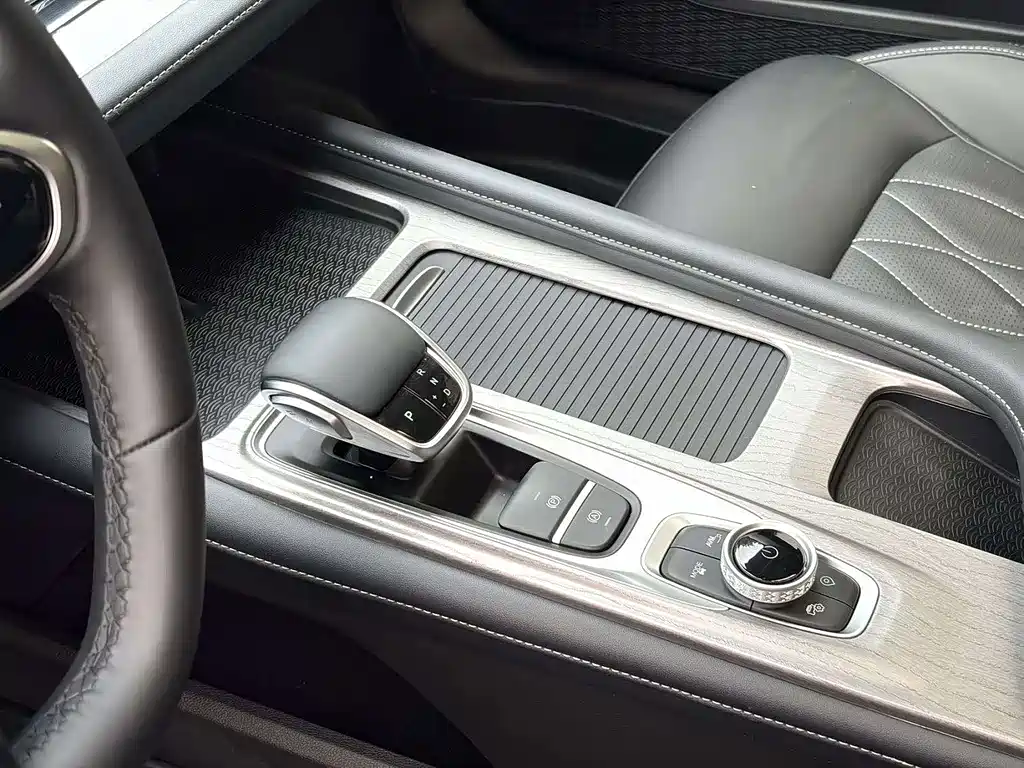 Chery Arrizo 8 — миниатюра 11