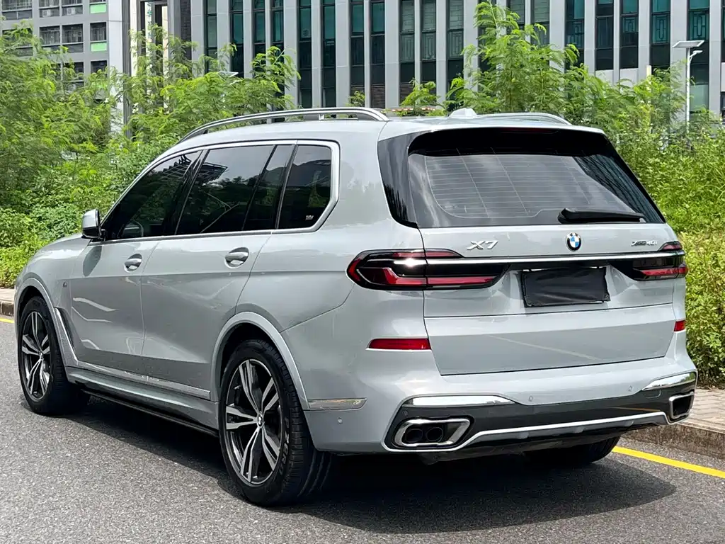 BMW X7 — миниатюра 20