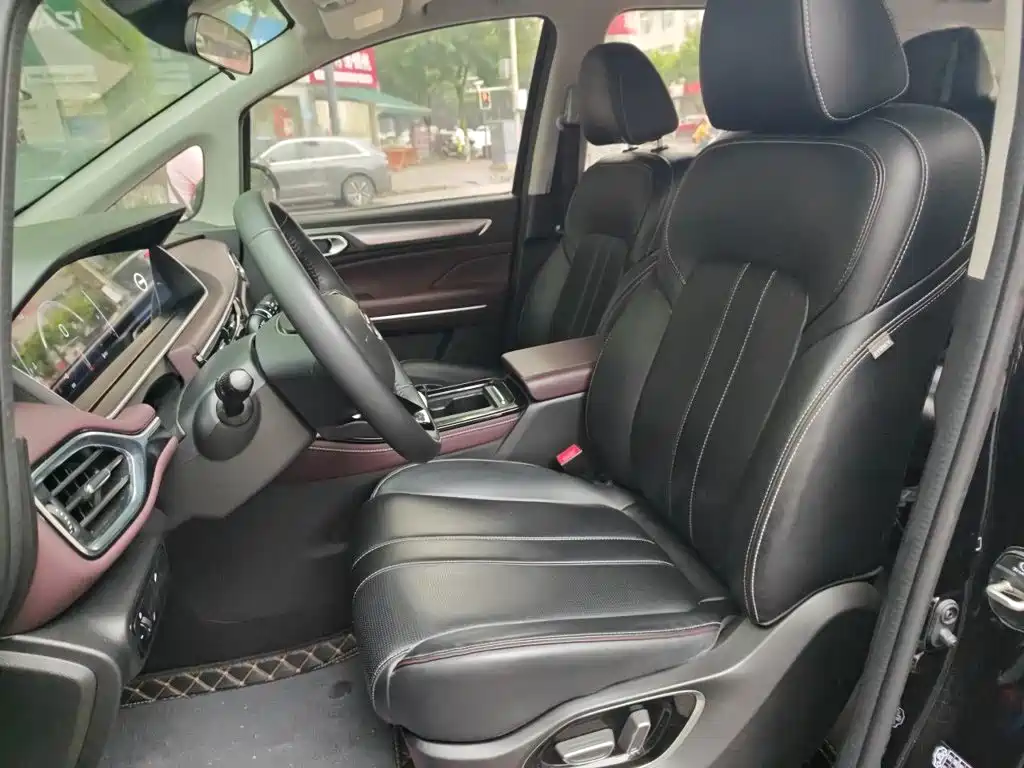 GAC Motor Trumpchi M6 — миниатюра 11