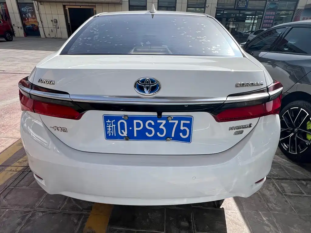 Toyota Corolla — миниатюра 8