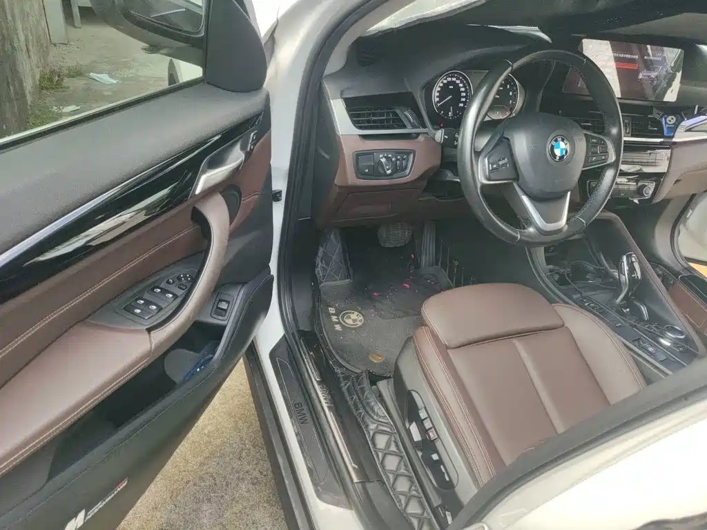 BMW X1 — миниатюра 14