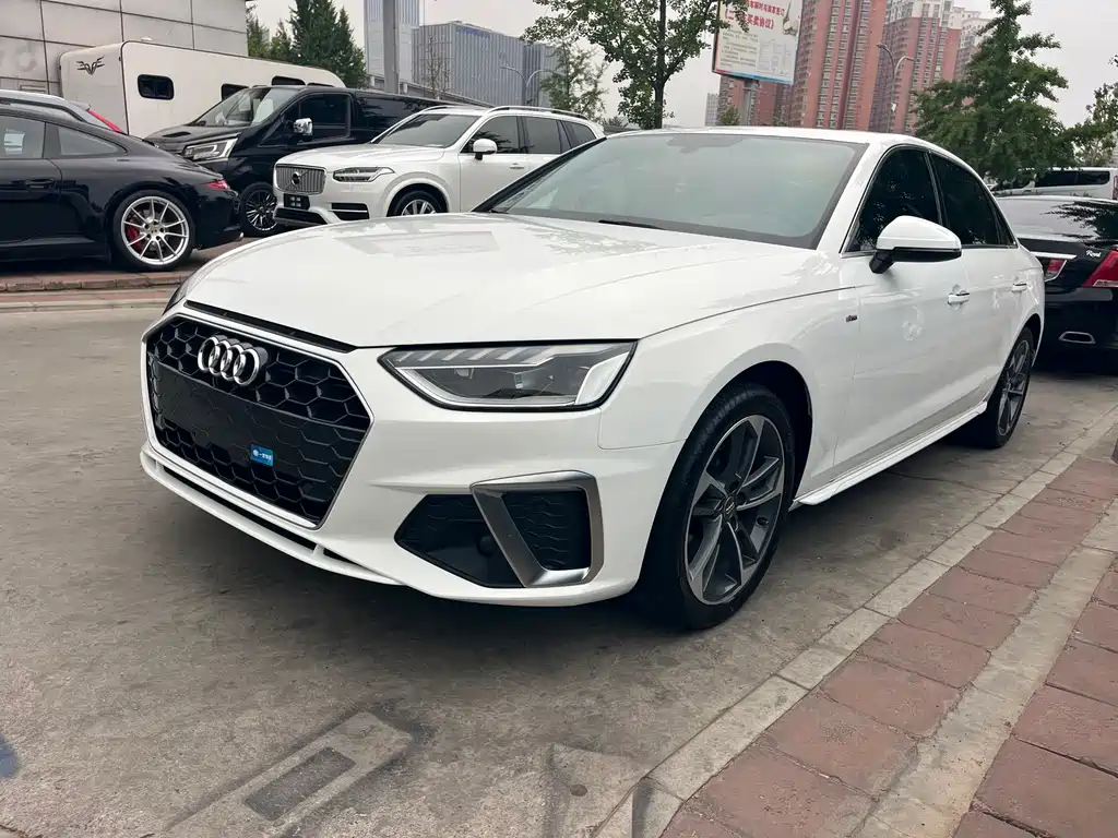 Audi A4L 2020