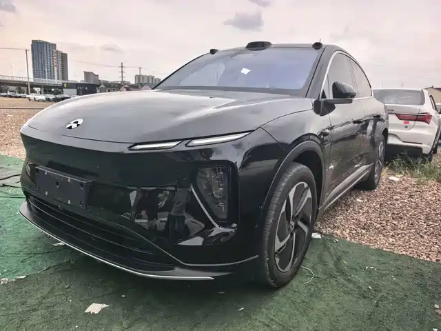 NIO EC6