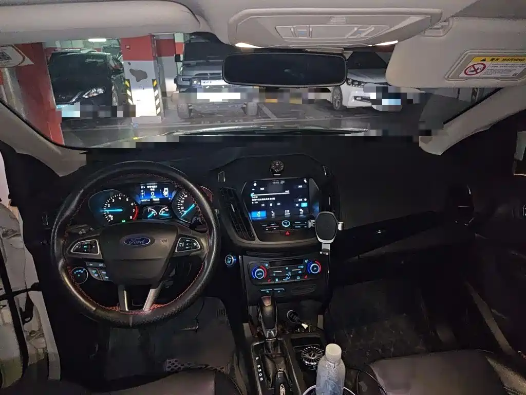 Ford Kuga — миниатюра 13
