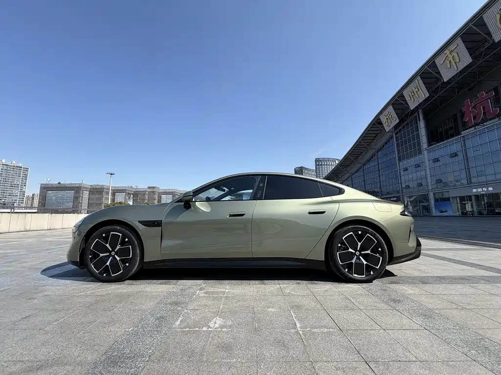 XIAOMI CAR XIAOMI SU7