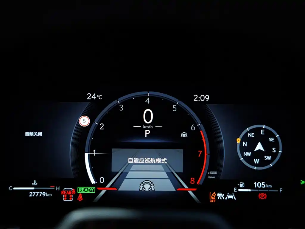 Lexus LM — миниатюра 6